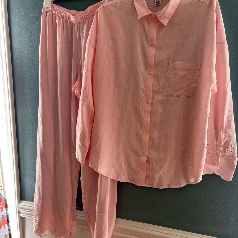 Victoria's Secret Light Pink Lounge Set